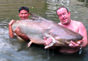 fishing for mekong catfish